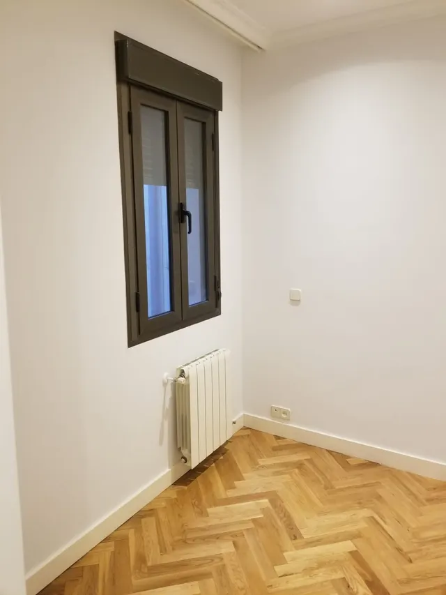 PISO EN PLENO BARRIO DE SALAMANCA — 18
