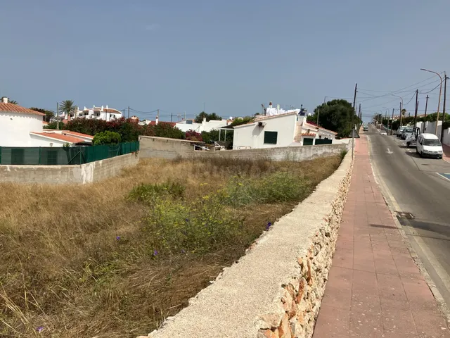 SOLAR EDIFICABLE EN CALA EN PORTER - foto 3