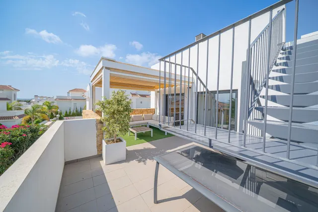 Villa 3 habitaciones 136m² en venta - Centro de la Ciudad Quesada — 29