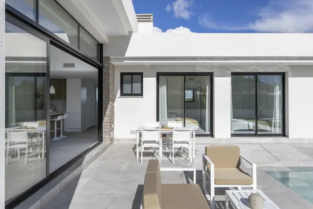 Villa independiente moderna con 3 dormitorios y piscina privada a la venta en Calasparra(Murcia) — 5