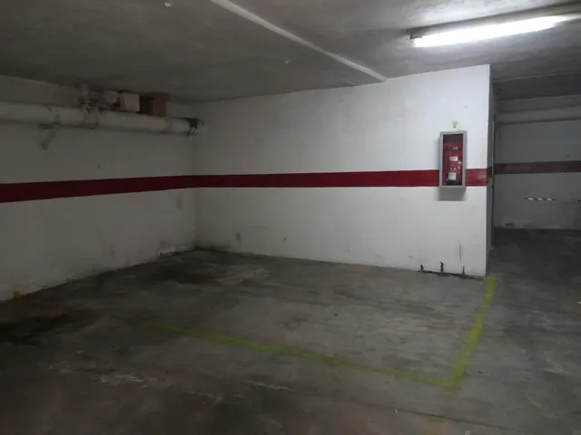 SE VENDE PLAZA DE GARAJE EN PUERTO REAL, ZONA CENTRO — 6