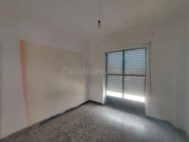 Piso muy Economico en Venta para reformar en calle Santa Ter - foto 3
