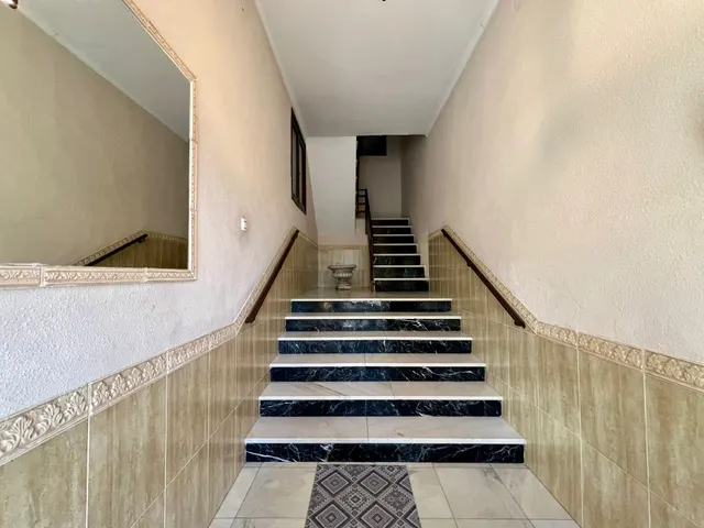 E. PISAZO DE 4 HAB. CON DOS TERRAZAS, DOS BAÑOS. — 6