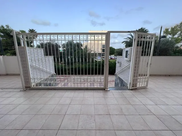 Se alquila local en planta baja en Cartagena — 6