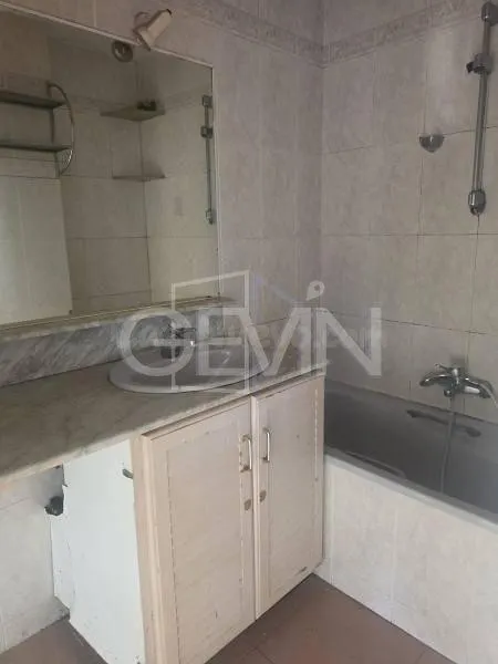 Piso con terraza en Badalona, Zona Gorg — 3