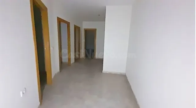 Oportunidad de inversión en Murcia – Piso con garaje y trast - foto 2