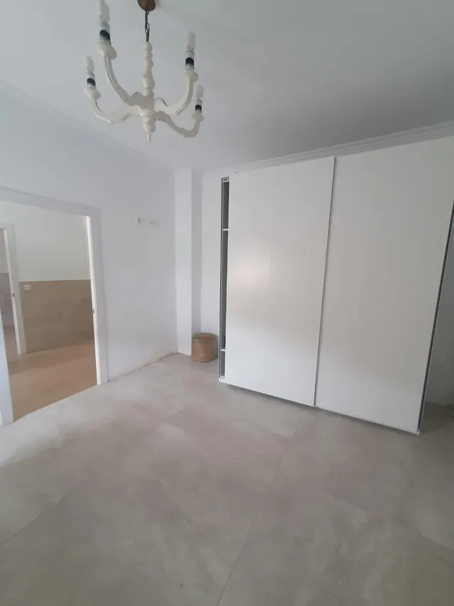 EXCELENTE VIVIENDA EN PLANTA BAJA CON PATIO-TERRAZA EXTERIOR — 11