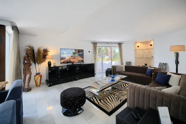Chalet 4 habitaciones 220m² en venta - Riviera del sol — 3