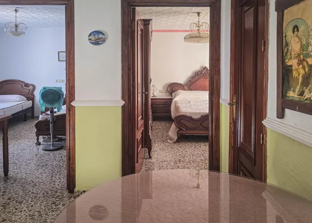 CASA CON GARAJE EN EL CENTRO DE LANJARÓN — 11