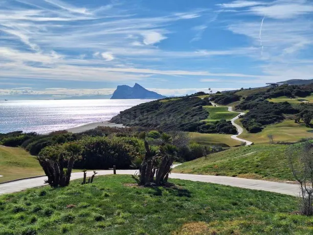 Apartamento en Venta en Linea De La Concepcion, La Cádiz — 16