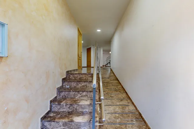 ¡Tu nuevo hogar en Beniel te está esperando! Luminoso, acogedor y listo para entrar a vivir — 48