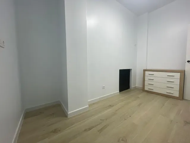 Piso Planta Baja — 16