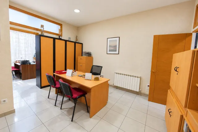 Local comercial 30 habitaciones 1355m² en venta - Pueblo Nuevo — 11
