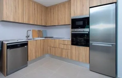 ¡Estrene Lujo y Vistas en Sunset Beach! Su Ático de Obra Nueva con Solárium ! — 3