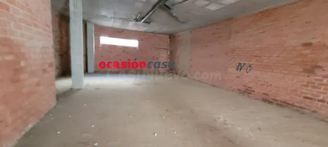 LOCAL COMERCIAL EN BRUTO EN POZOBLANCO - foto 2
