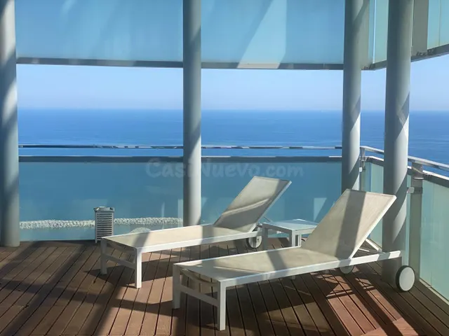 Atico completamente renovado con terraza en Diagonal Mar - foto 5