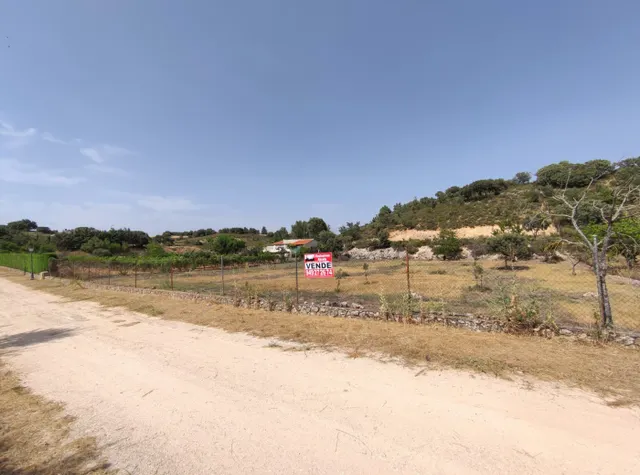 SE VENDE TERRENO URBANO EN URBANIZACIÓN FUENTE TAJUÑA DE LORANCA DE TAJUÑA (GUADALAJARA) — 7