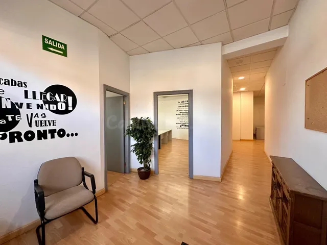 LOCAL COMERCIAL - ZONA ESTACIÓN - foto 5
