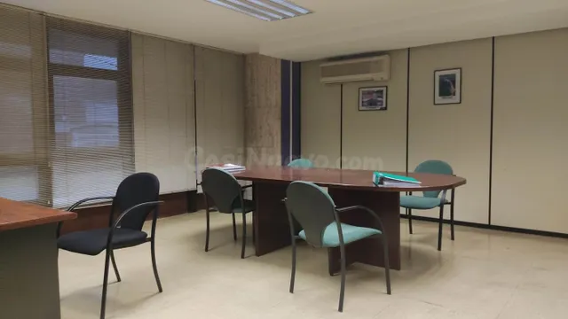 OFICINA EN VENTA, JUNTO A LA PLAZA DE LA UNIVERSIDAD, VALLAD