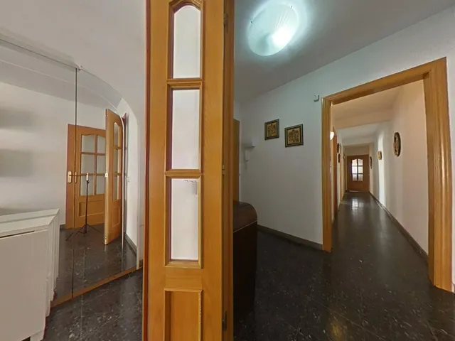 GRANDE PISO CALLE VALENCIA — 9