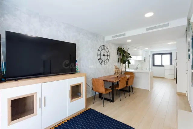 VIVIENDA ADOSADA A ESTRENAR - foto 2
