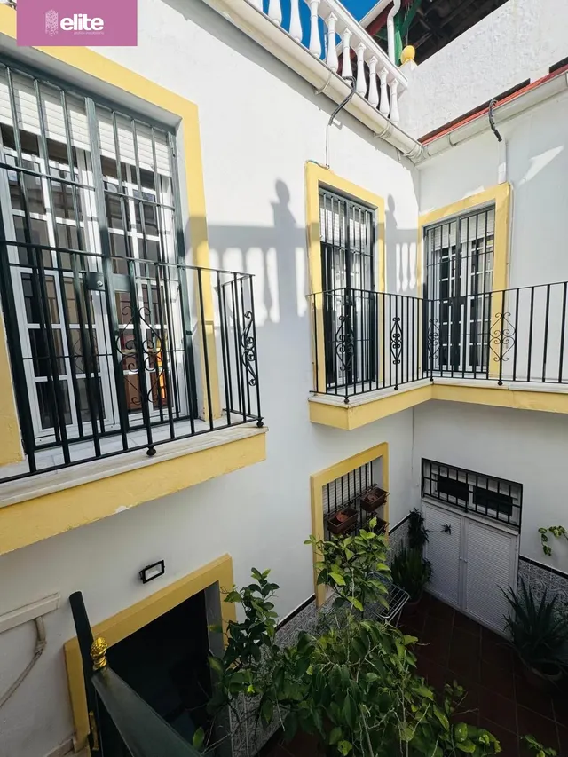 MAGNIFICA CASA EN EL CENTRO JEREZ — 24