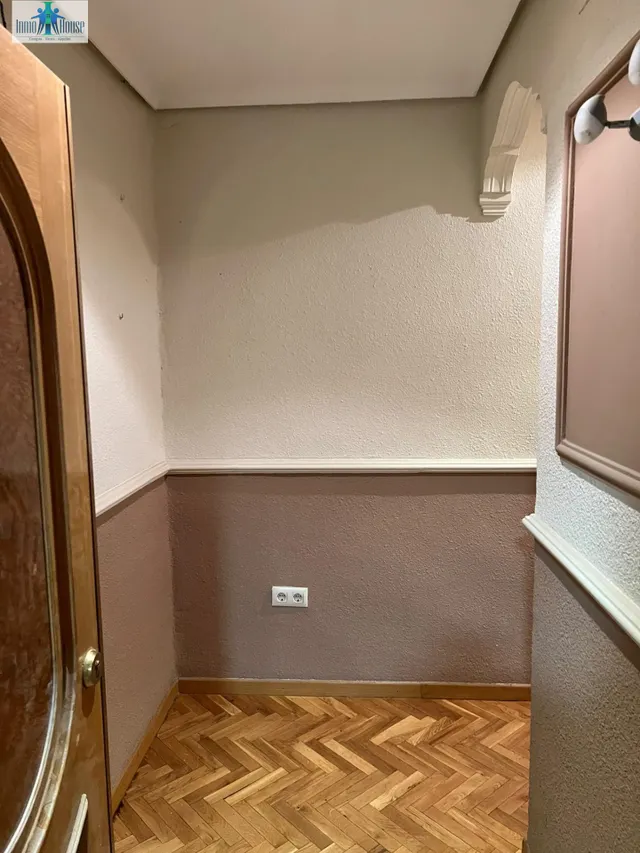 INMOHOUSE VENDE PISO EN ZONA CIRCUNVALACIÓN-CARREFOUR — 20