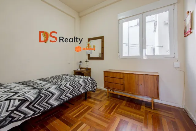 PISO EN VENTA EN LOPE DE RUEDA — 24