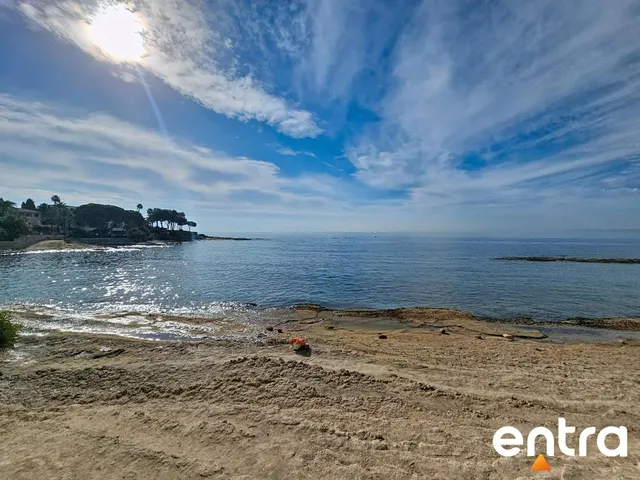 Bungalown a la venta en Avenida de la Costa Blanca. — 30