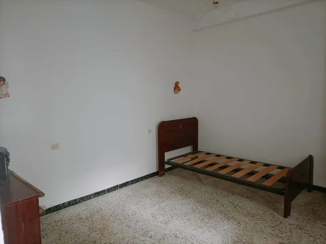OPORTUNIDAD DE DOS CASAS EN UNA — 29