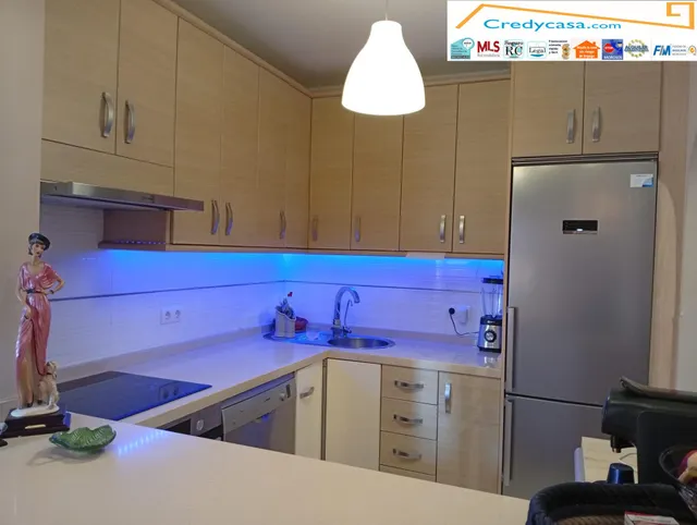 Costa Arona. Piso 2 habitaciones, terraza, plaza parking, salon comedor cocina americana — 5