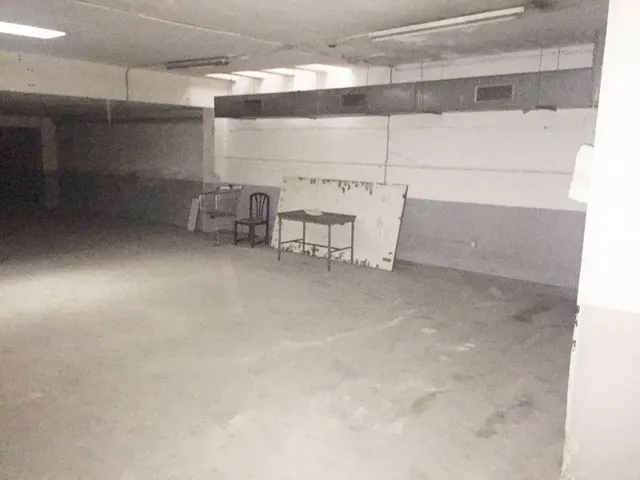 LOCAL COMERCIAL DE 400 M2 EN EL CENTRO DE SANT VICENS DELS HORTS — 12