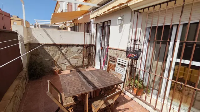 FANTÁSTICO ADOSADO EN LAS CANTERAS — 18