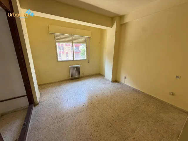¡¡OCASIÓN PISO PARA REFORMAR EN ZONA CENTRO!! — 14