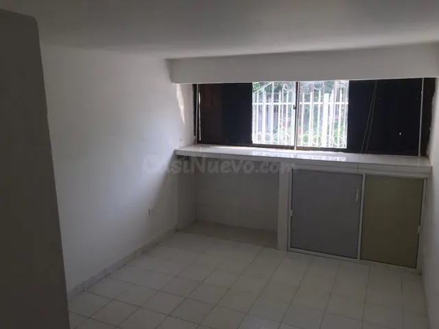 Se vende casa en cerca La Castellana - foto 3