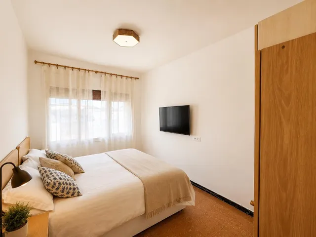Piso de 151 m2 con terraza y vistas al mar en el centro de Arenys de Mar — 9