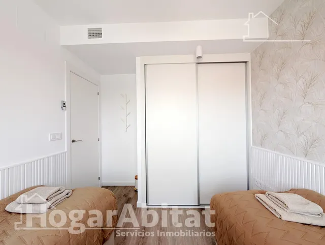PRECIOSO ÁTICO SEMINUEVO CON PISCINA, GARAJE Y TRASTERO — 33