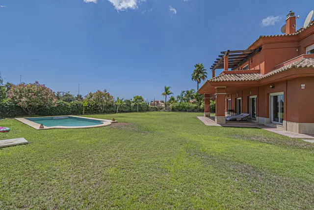 Chalet 5 habitaciones 283m² en venta - Marbella — 2