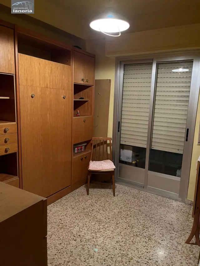 Grupo la Noria Vende Piso de 3 Dormitorios, 1 Baño y Trastero en Zona Industria. — 10