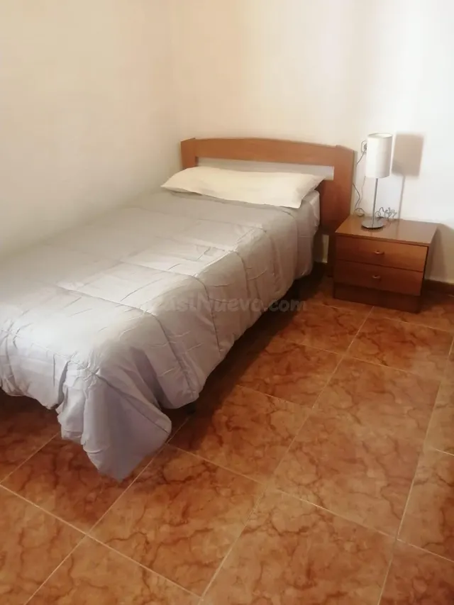 SE ALQUILA PISO EN EL ZAIDIN - foto 5