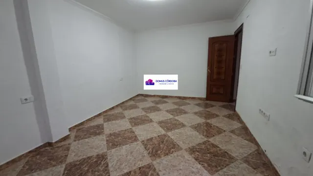Magnifica casa de una planta en  la zona de cañero — 14