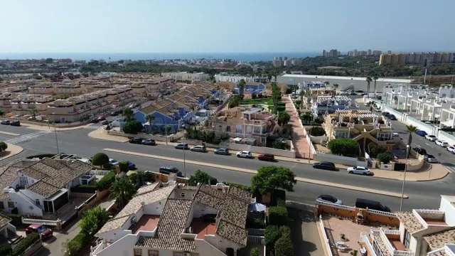 Villa 2 habitaciones 80m² en venta - Lomas de Cabo Roig — 48