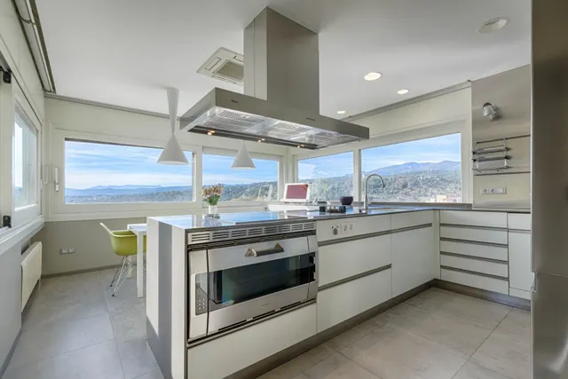 Exclusiva vivienda de alto standing en La Jonquera. — 25