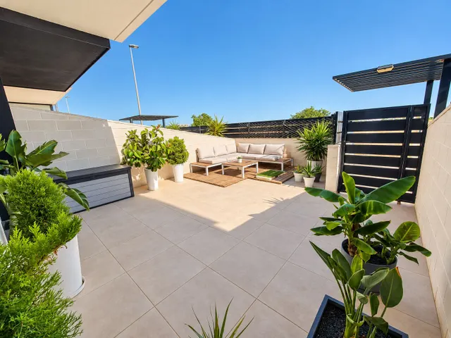 Chalet 3 habitaciones 175m² en venta - Villamartín-Las Filip - foto 2
