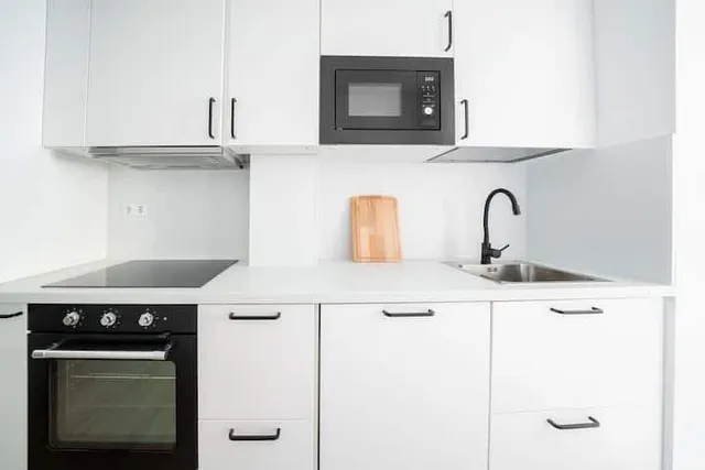 Vivienda recién reformada con amplia terraza y parking en Fuengirola — 6