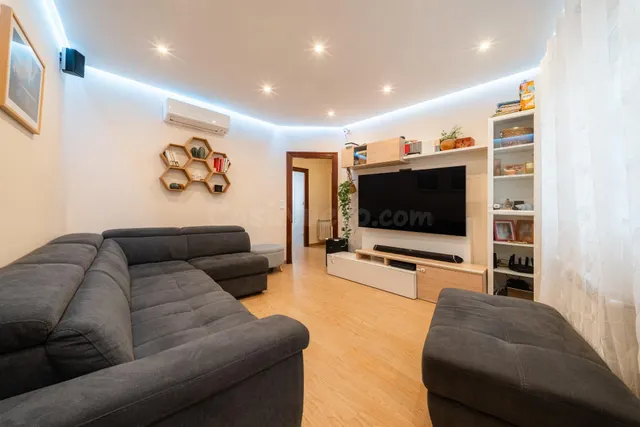 Piso 4 habitaciones 99m² en venta - Ciudad Jardin - foto 2