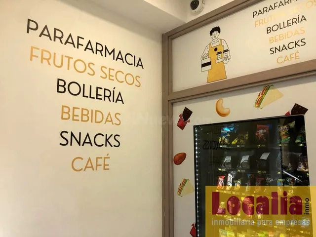 Local con negocio en funcionamiento en Santander.