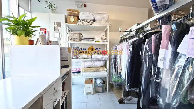 Local comercial 52m² en alquiler - Santa Marinha e São Pedro - foto 2