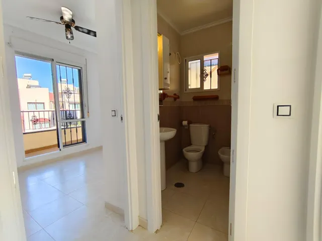 ADOSADO CON PISCINA EN AGUAS NUEVAS — 24