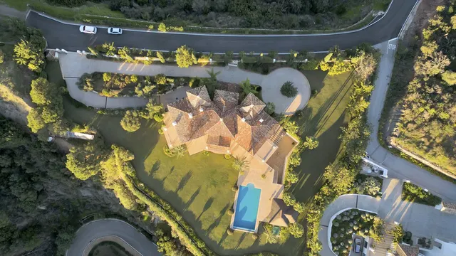 Chalet 5 habitaciones 720m² en venta - Costa del Sol — 44